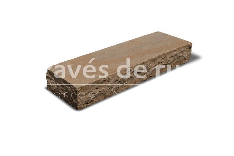 [3231] - marche de grès neuf ocre nuancé - 16 x 33 x 100 - existe également en gris, blanc calcaire et blanc rosé